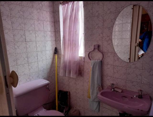 3 BEDROOM HOUSE FOR SALE IN CASSELDALE